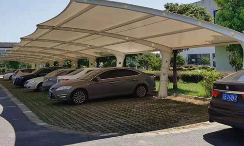 哈尔滨膜结构车棚——守护您的爱车，尽显生活品味